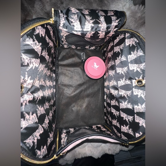 RARE Juicy Couture "GIVE ME TREATS" Pet Carrier 👑 Pink Velour Travel Bag - Picture 11 of 17